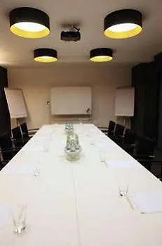 Bliss Design Hotel - Frankfurt City 4*